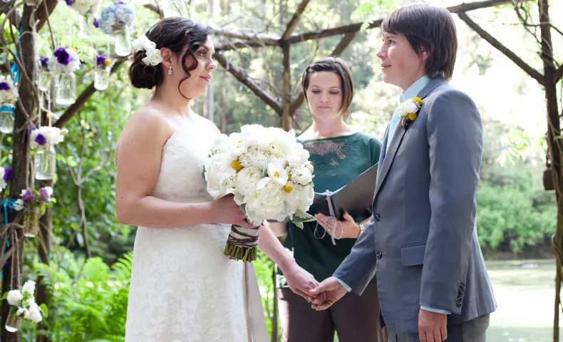 Lesbian couple weds outside