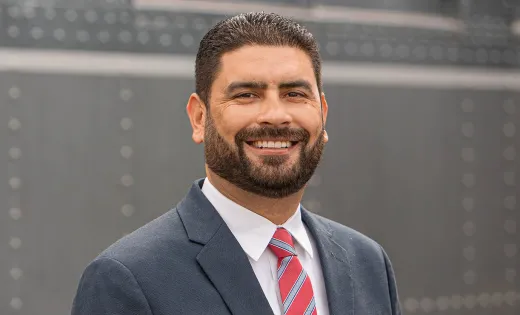 Raúl Macías